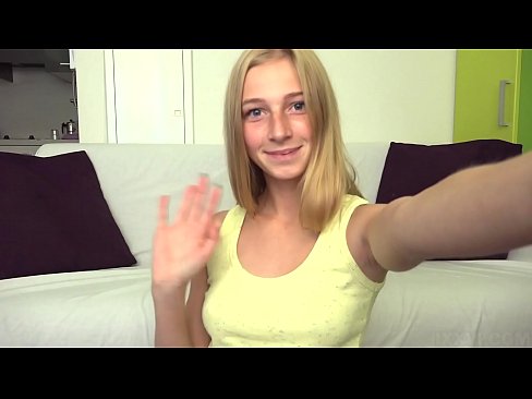 ❤️ Ko mi je dolgčas, lenobno masturbiram svojo rožnato pičko ❤️❌ Fucking video pri nas ❌️